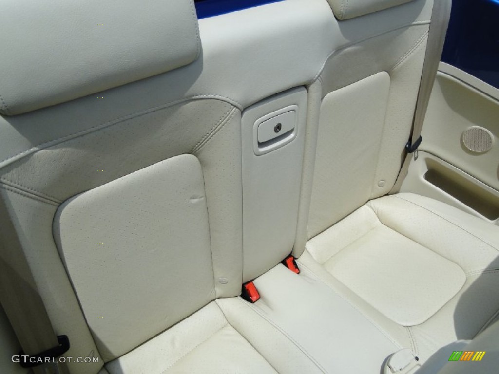Cream Interior 2007 Volkswagen New Beetle 2.5 Convertible Photo #51755080