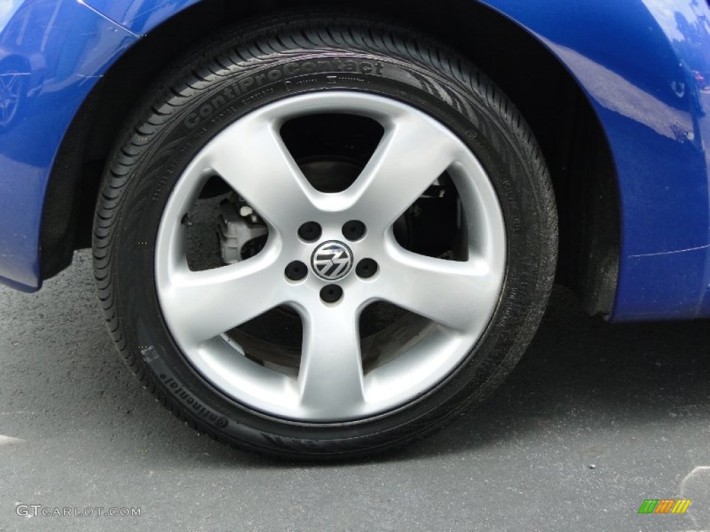2007 Volkswagen New Beetle 2.5 Convertible Wheel Photo #51755170