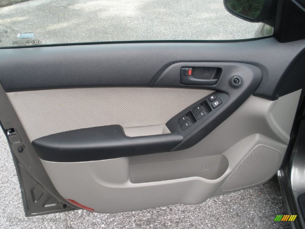 2011 Kia Forte EX Stone Door Panel Photo #51756937