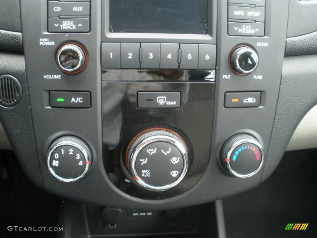 2011 Kia Forte EX Controls Photo #51757057