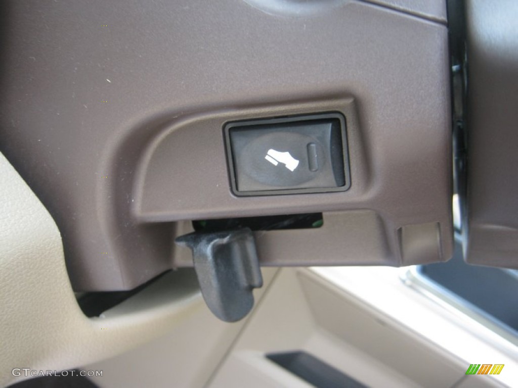 2011 Ram 2500 HD Laramie Longhorn Crew Cab 4x4 - Sagebrush Pearl / Light Pebble Beige/Bark Brown photo #15