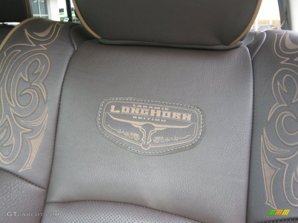 2011 Ram 2500 HD Laramie Longhorn Crew Cab 4x4 - Sagebrush Pearl / Light Pebble Beige/Bark Brown photo #17