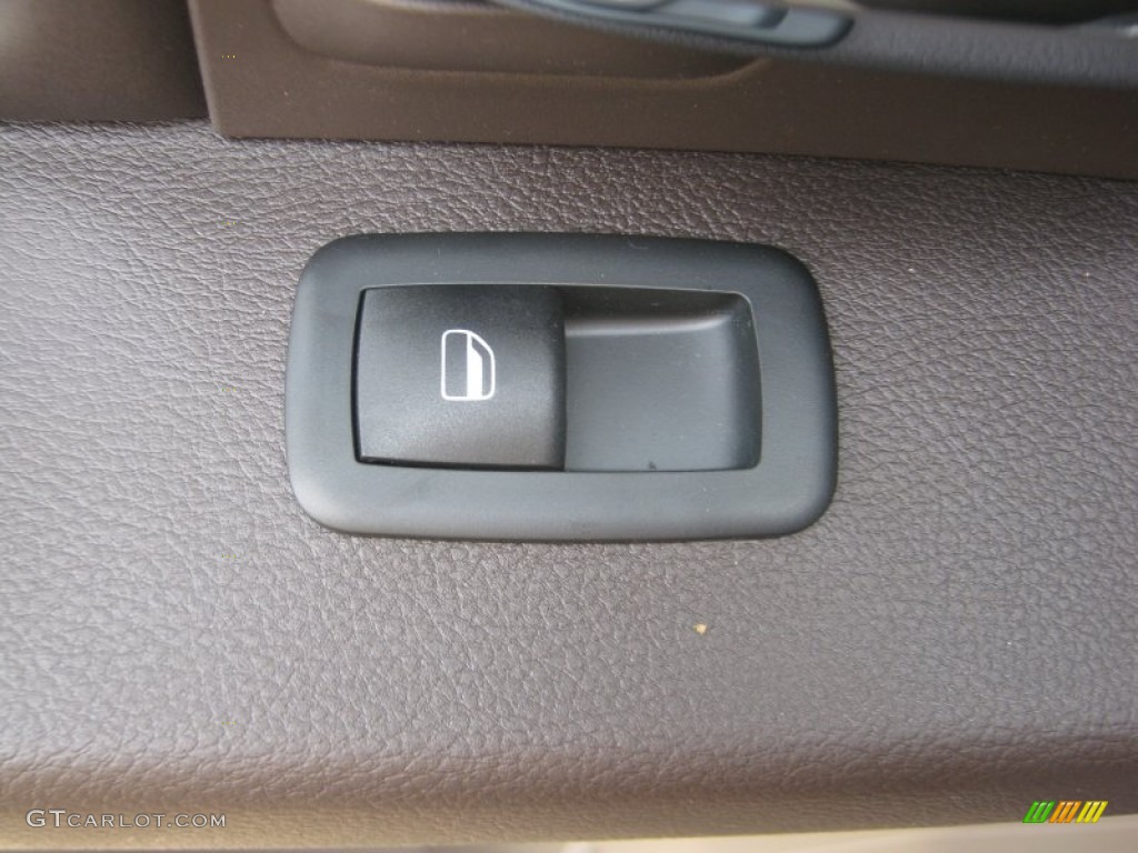 2011 Ram 2500 HD Laramie Longhorn Crew Cab 4x4 - Sagebrush Pearl / Light Pebble Beige/Bark Brown photo #23