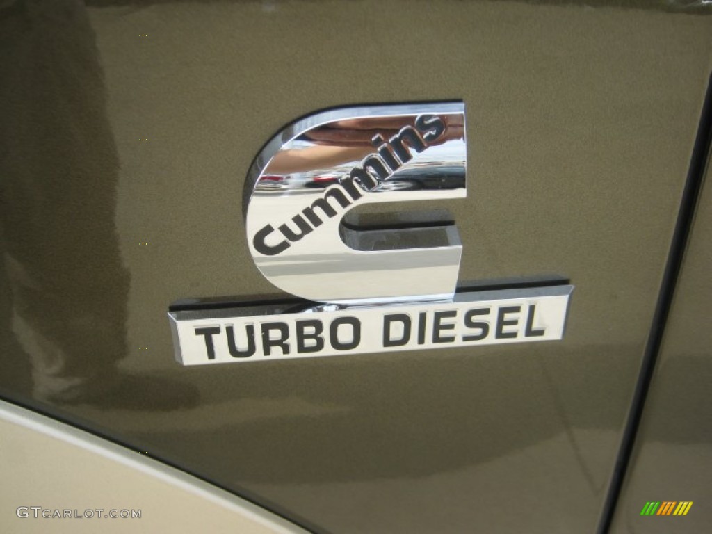 2011 Ram 2500 HD Laramie Longhorn Crew Cab 4x4 - Sagebrush Pearl / Light Pebble Beige/Bark Brown photo #31