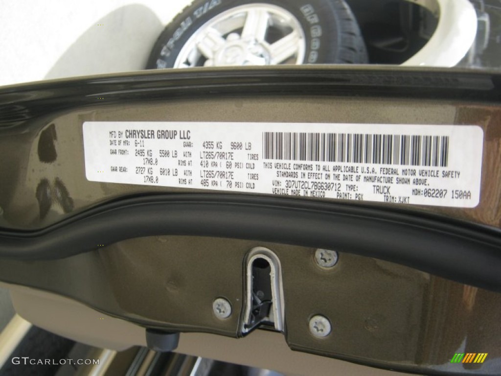 2011 Ram 2500 HD Laramie Longhorn Crew Cab 4x4 - Sagebrush Pearl / Light Pebble Beige/Bark Brown photo #33