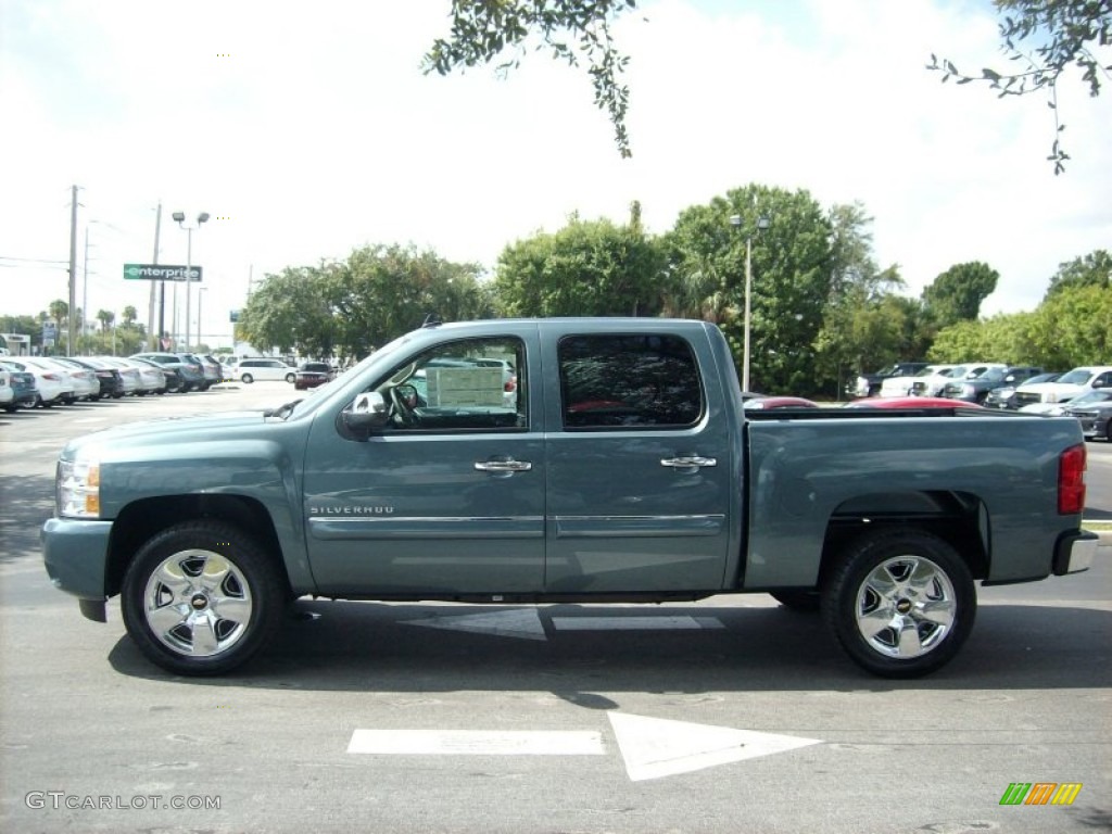 2011 Silverado 1500 LT Crew Cab - Blue Granite Metallic / Ebony photo #3