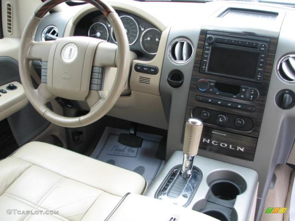 Light Parchment/Espresso Interior 2007 Lincoln Mark LT SuperCrew Photo #51759472