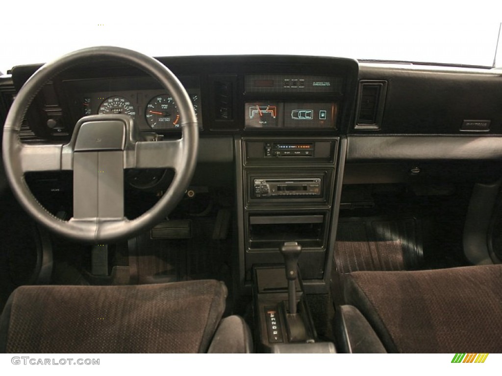 1986 Dodge Daytona Turbo Z CS Black Dashboard Photo #51760024