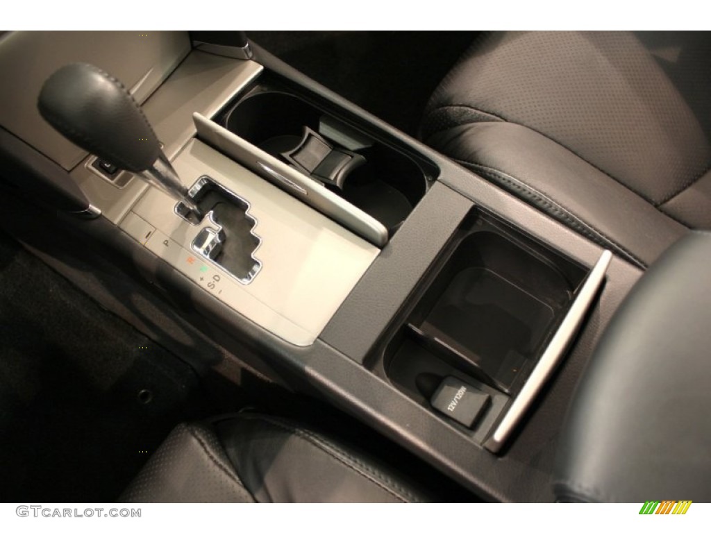 2009 Camry SE V6 - Black / Charcoal photo #17