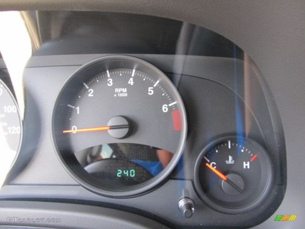 2011 Jeep Patriot Sport Gauges Photo #51762868