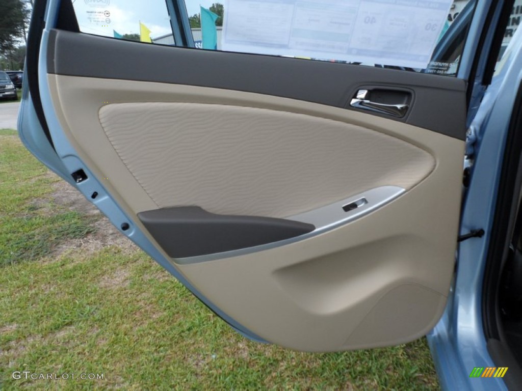 2012 Hyundai Accent GLS 4 Door Beige Door Panel Photo #51762907
