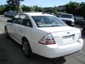 Oxford White - Taurus Limited Photo No. 6