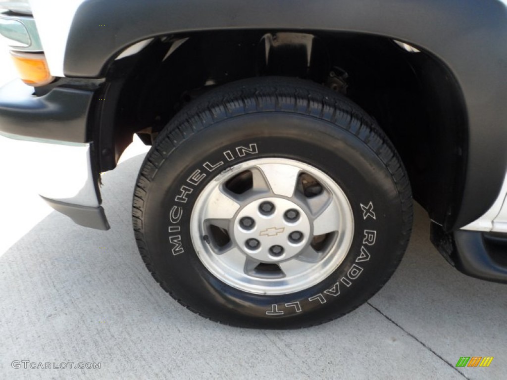 2002 Chevrolet Tahoe LS Wheel Photo #51764839