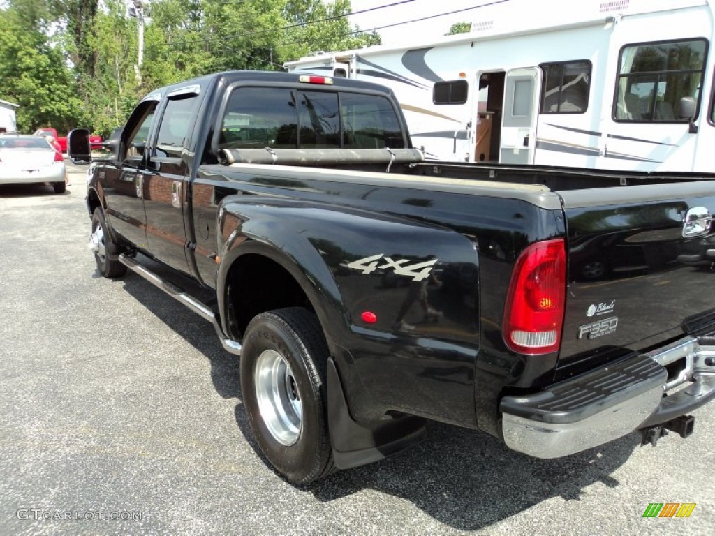 2001 F350 Super Duty Lariat Crew Cab 4x4 Dually - Black / Medium Parchment photo #23