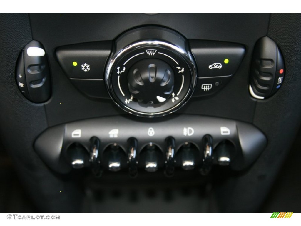 2011 Cooper S Convertible - Chili Red / Carbon Black photo #19