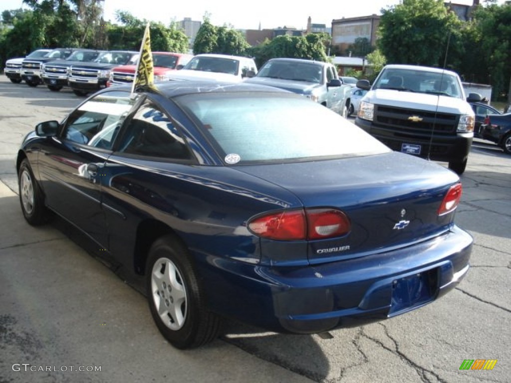 2002 Cavalier Coupe - Indigo Blue Metallic / Graphite photo #6