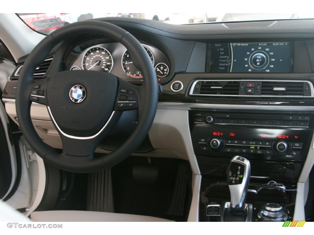 2012 BMW 7 Series 740i Sedan Oyster/Black Dashboard Photo #51767746