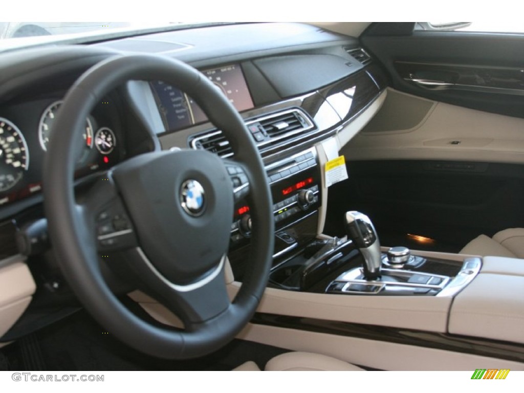 2012 7 Series 740i Sedan - Alpine White / Oyster/Black photo #11