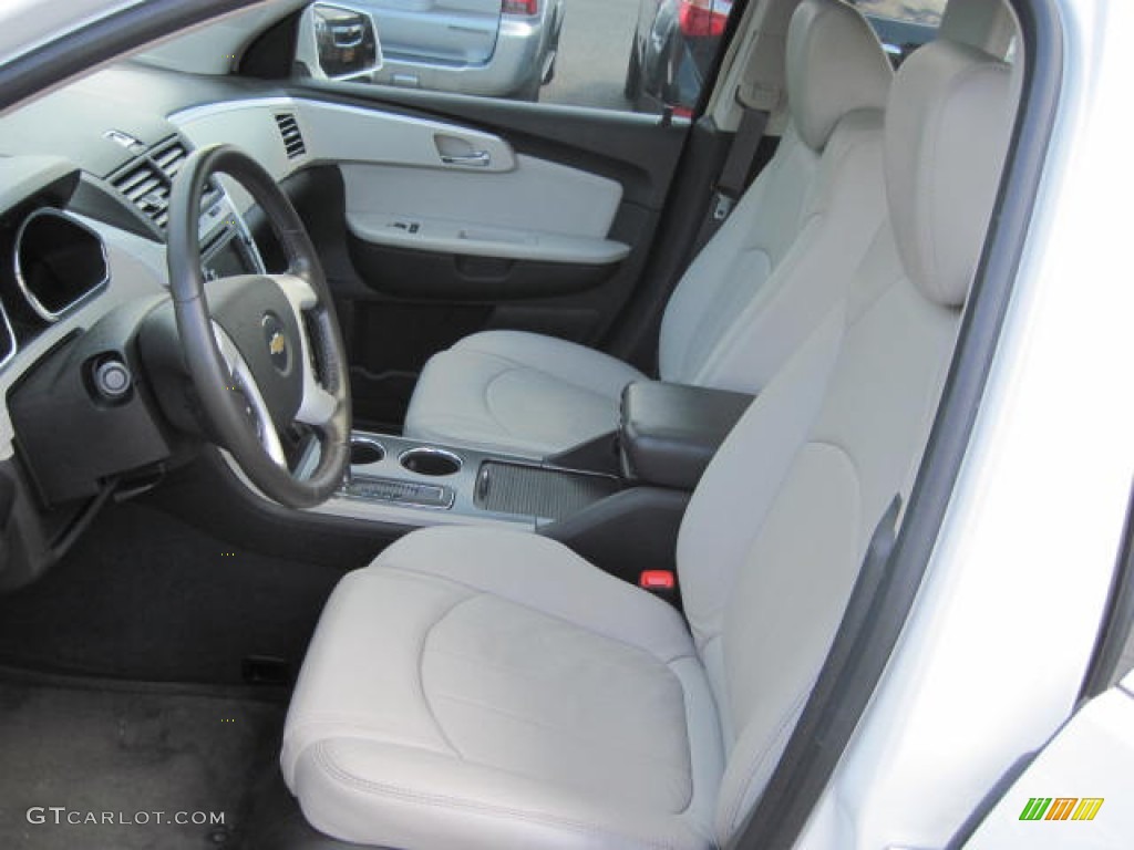 Light Gray/Ebony Interior 2009 Chevrolet Traverse LTZ AWD Photo #51768917
