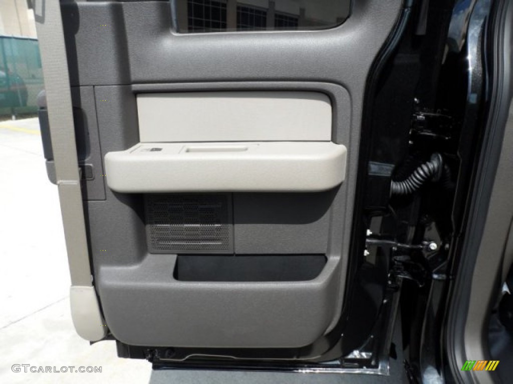 2010 F150 STX SuperCab - Tuxedo Black / Black photo #30