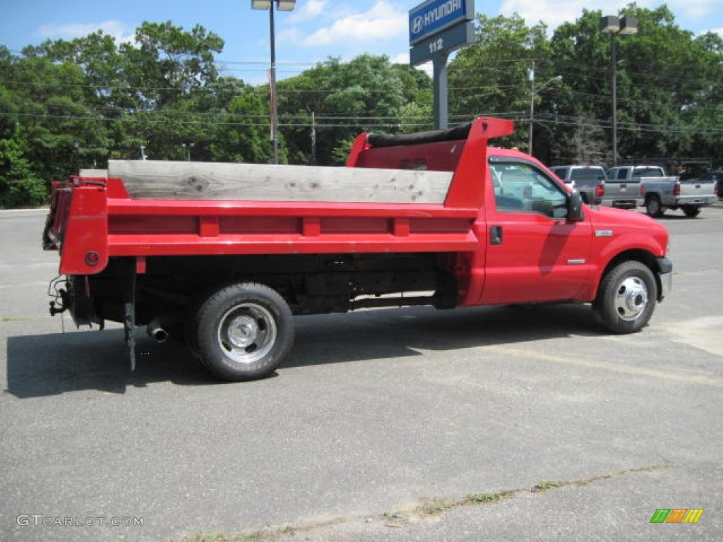 2007 F350 Super Duty XL Regular Cab Dump Truck - Red / Medium Flint photo #3