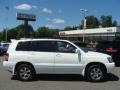 2004 Super White Toyota Highlander V6 4WD  photo #1