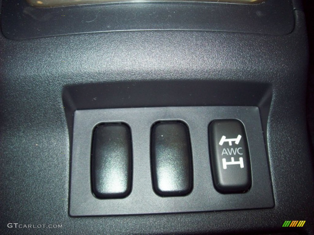 2011 Lancer Evolution GSR - Wicked White / Black photo #24