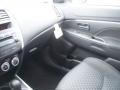 Diamond White Pearl - Outlander Sport SE Photo No. 16