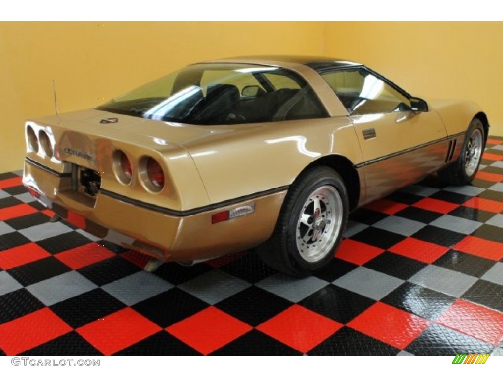 Gold Metallic 1984 Chevrolet Corvette Coupe Exterior Photo #51773764