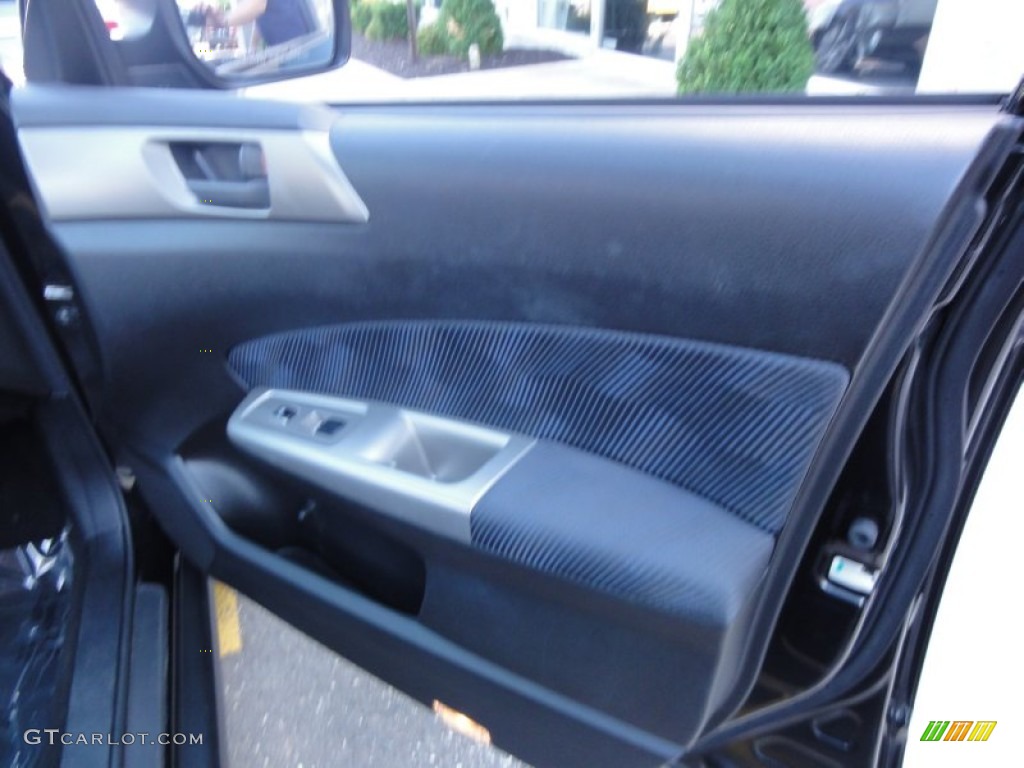 2009 Forester 2.5 X - Obsidian Black Pearl / Platinum photo #30