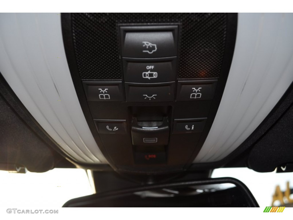 2010 E 350 4Matic Sedan - Arctic White / Black photo #23