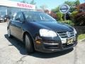Black - Jetta SE Sedan Photo No. 1