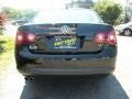 Black - Jetta SE Sedan Photo No. 5