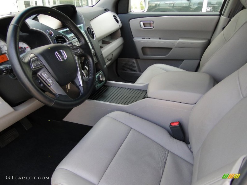 Gray Interior 2010 Honda Pilot Touring Photo #51779363