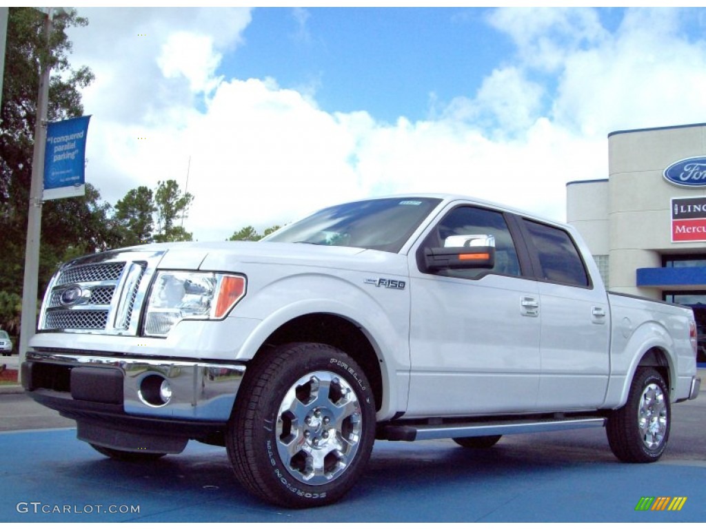 2011 F150 Lariat SuperCrew - Oxford White / Pale Adobe photo #1