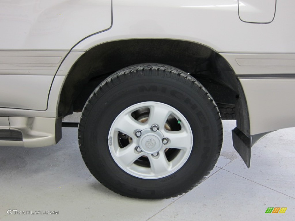 2000 Toyota Land Cruiser Standard Land Cruiser Model Wheel Photo #51782522