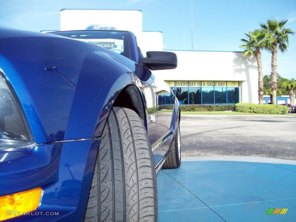 2007 Mustang GT Premium Convertible - Vista Blue Metallic / Dark Charcoal photo #15