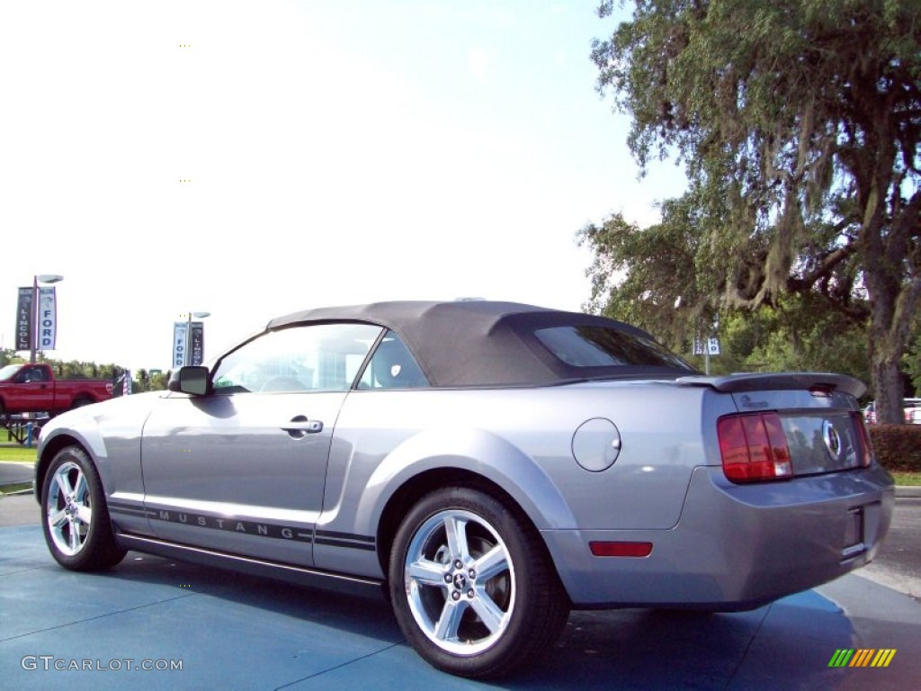 2007 Mustang V6 Premium Convertible - Tungsten Grey Metallic / Light Graphite photo #3