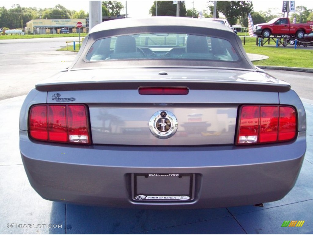 2007 Mustang V6 Premium Convertible - Tungsten Grey Metallic / Light Graphite photo #4