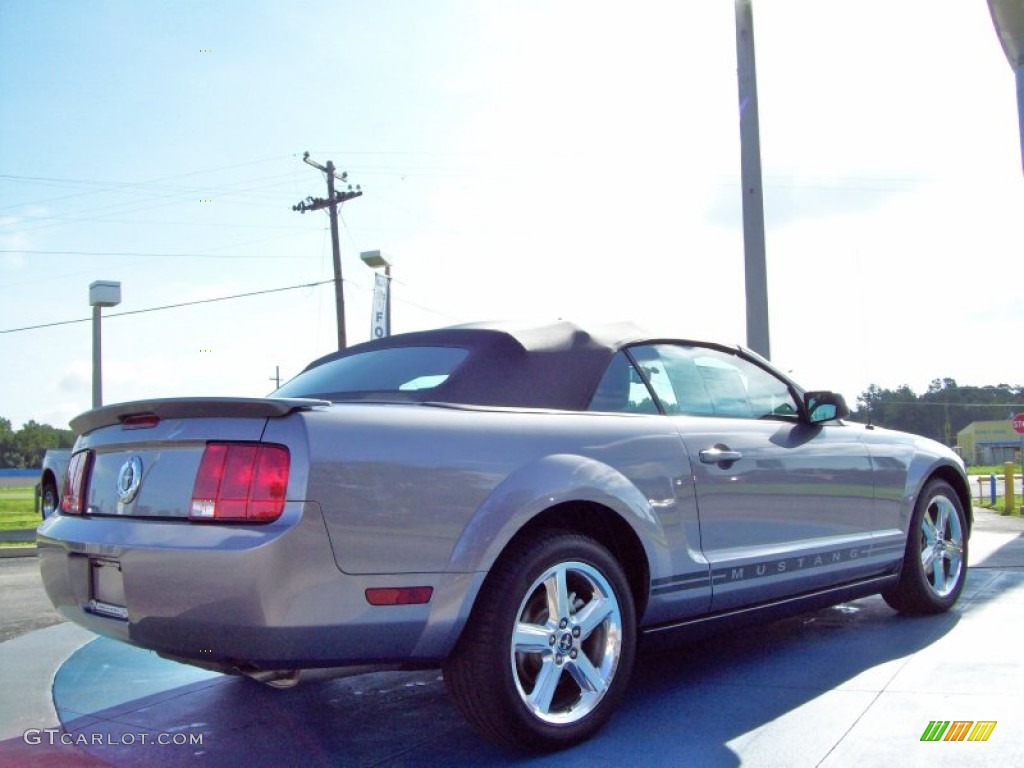 2007 Mustang V6 Premium Convertible - Tungsten Grey Metallic / Light Graphite photo #5