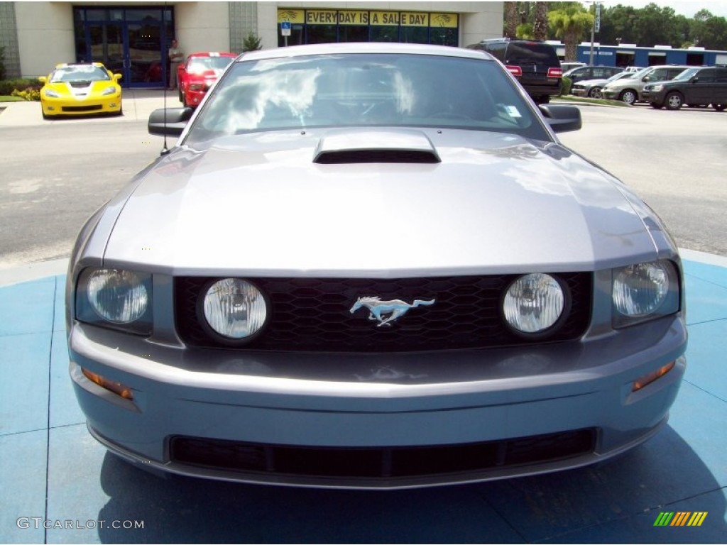 2006 Mustang GT Premium Coupe - Tungsten Grey Metallic / Dark Charcoal photo #8