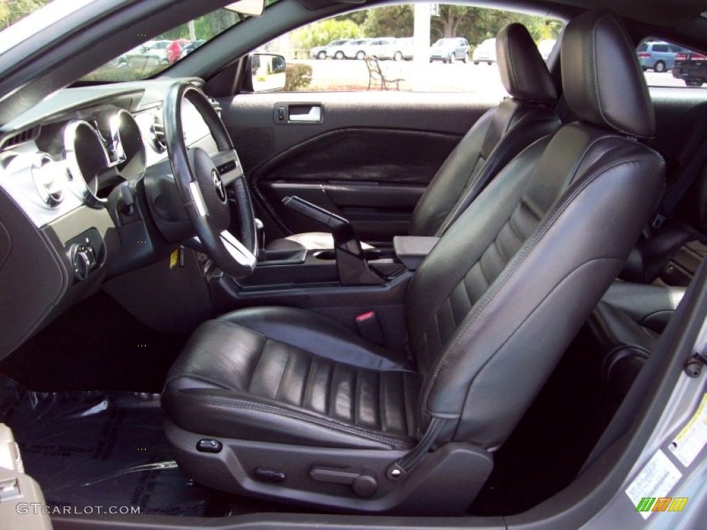 Dark Charcoal Interior 2006 Ford Mustang GT Premium Coupe Photo #51785741