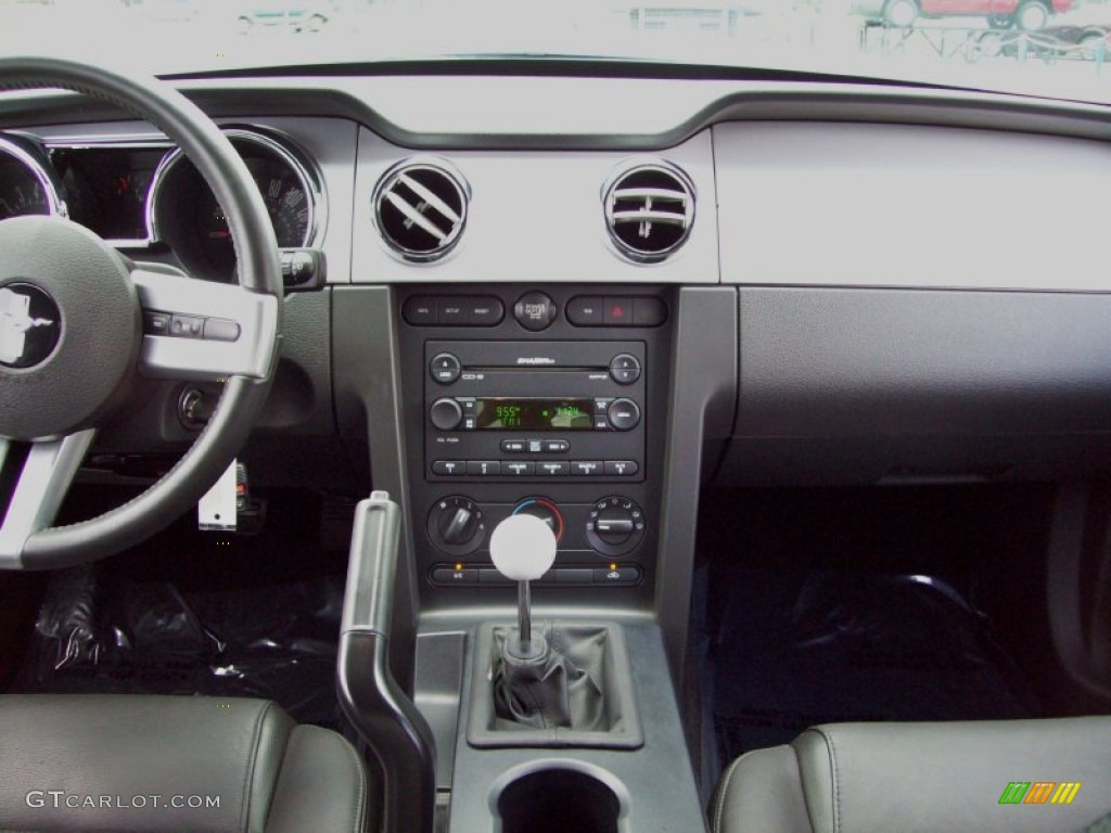 2007 Mustang GT Premium Coupe - Tungsten Grey Metallic / Dark Charcoal photo #20