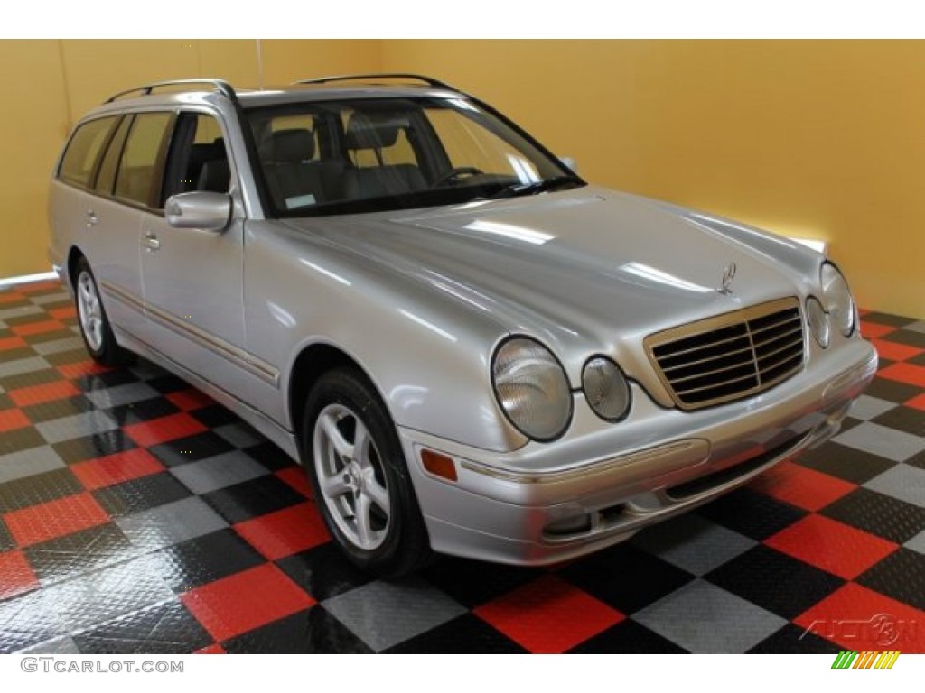 2001 E 320 4Matic Wagon - Brilliant Silver Metallic / Ash photo #1