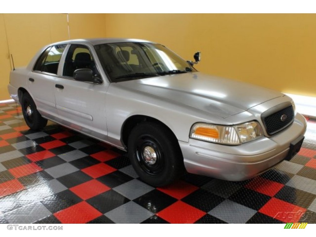 2005 Crown Victoria Police Interceptor - Silver Birch Metallic / Dark Charcoal photo #1