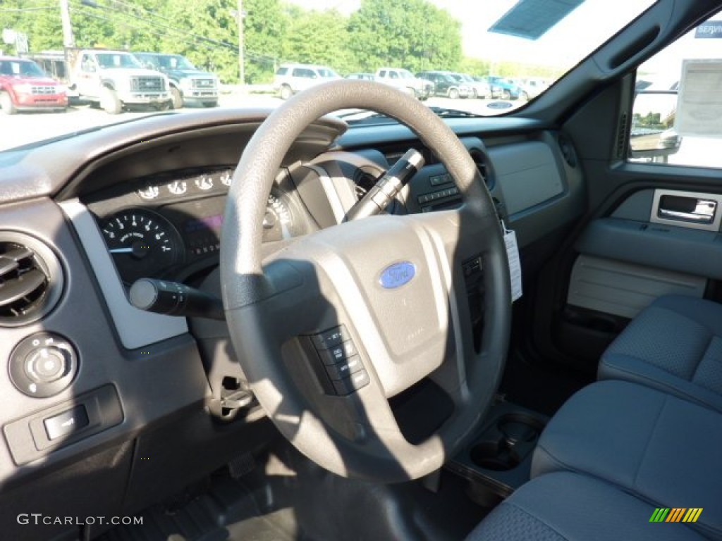 2011 F150 STX SuperCab 4x4 - Blue Flame Metallic / Steel Gray photo #16