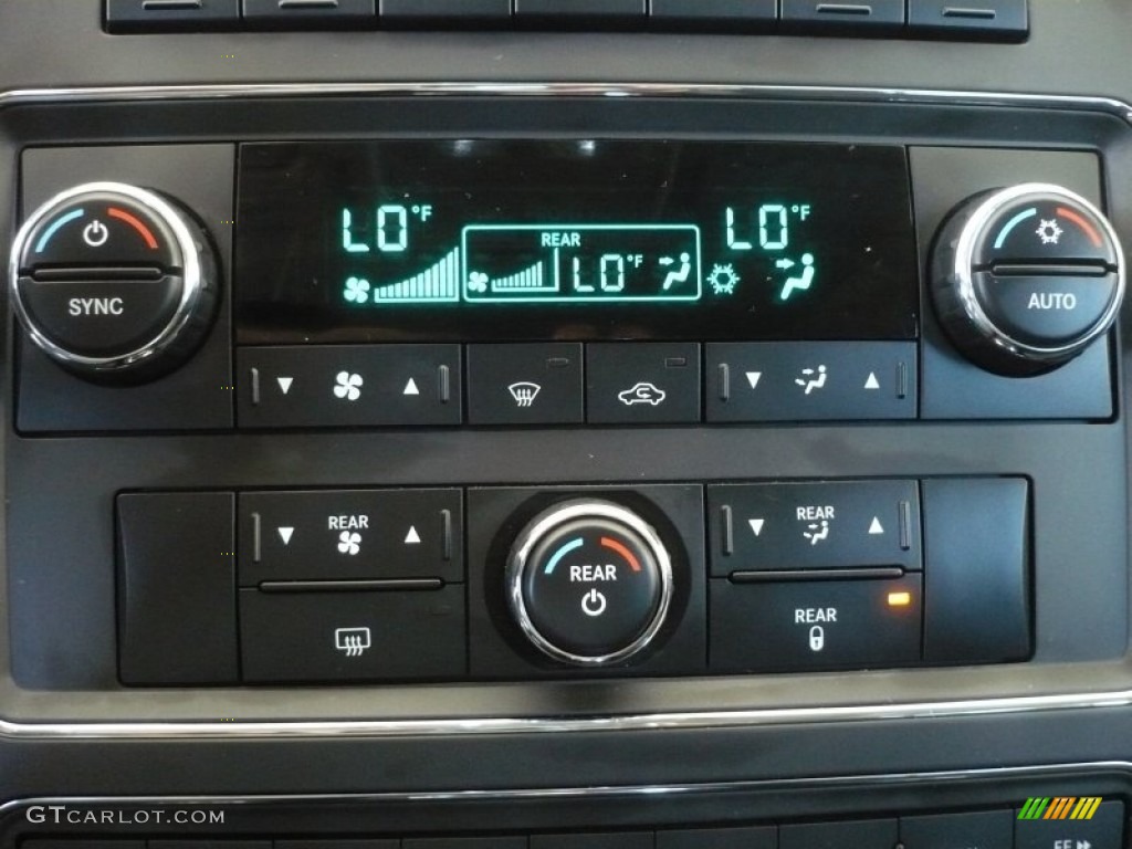 2010 Dodge Journey R/T AWD Controls Photo #51790064
