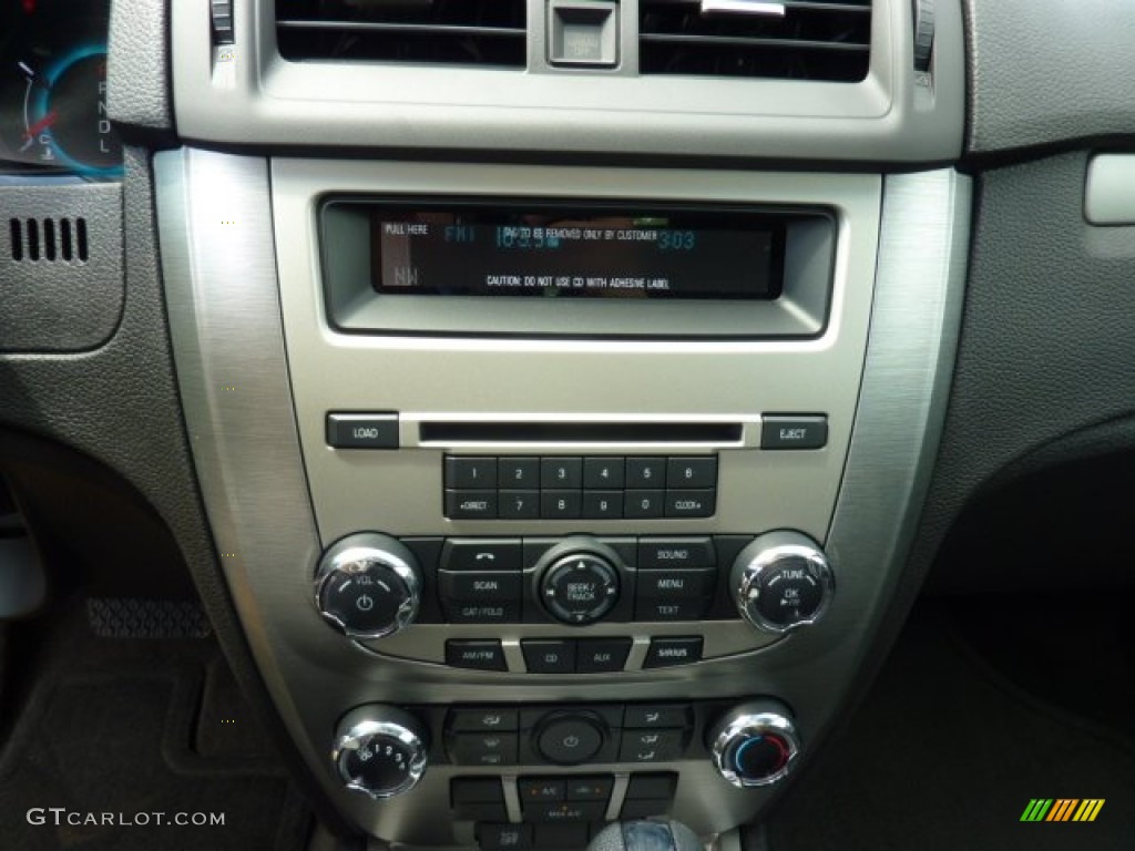 2012 Ford Fusion SE Controls Photo #51790295
