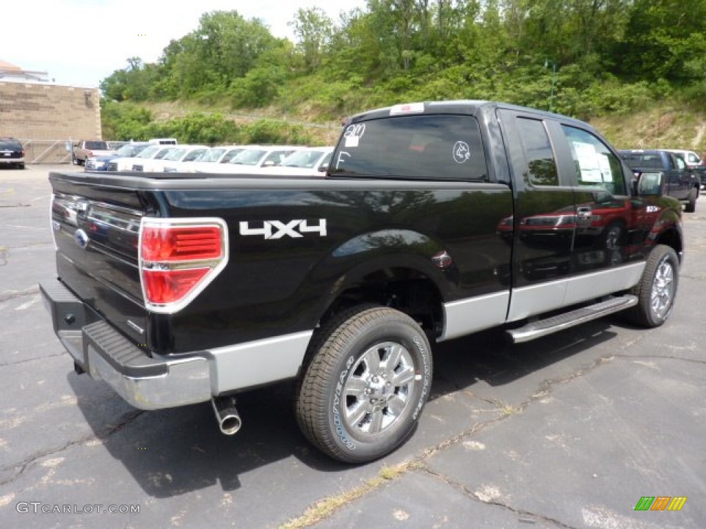 2011 F150 XLT SuperCab 4x4 - Tuxedo Black Metallic / Steel Gray photo #2