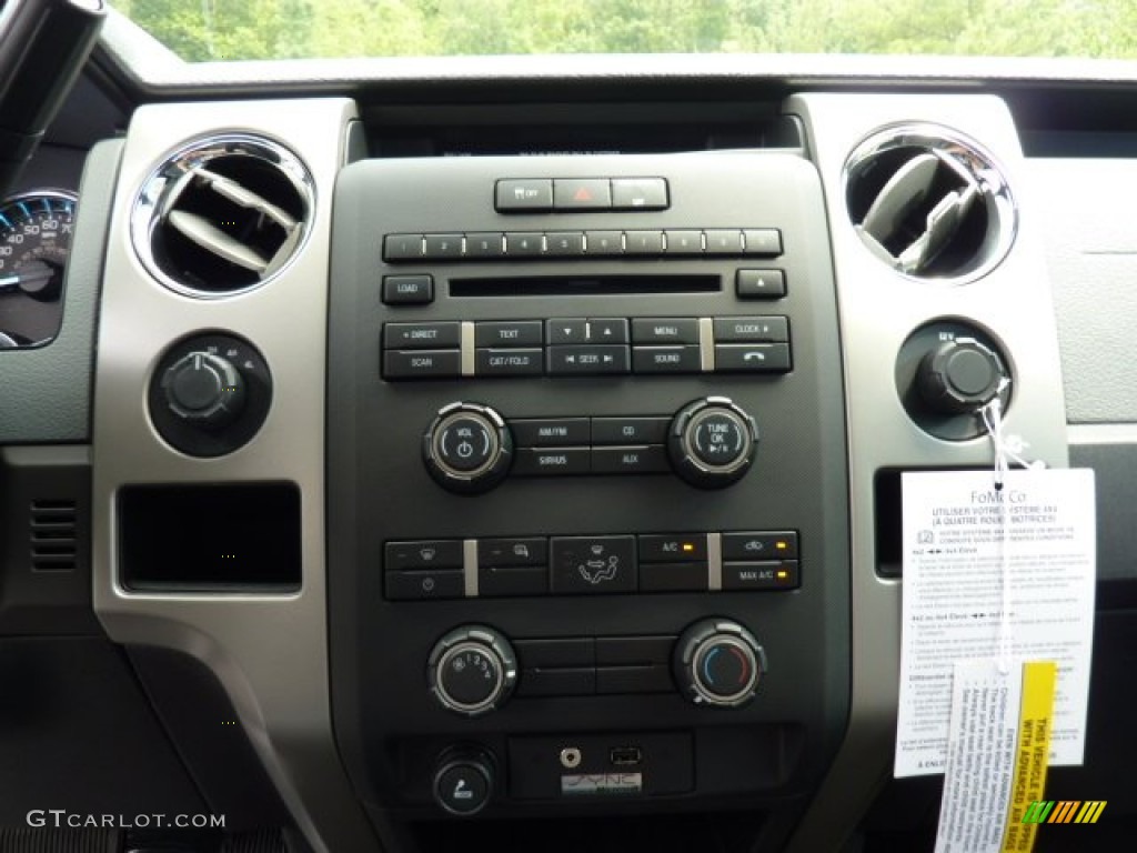 2011 F150 XLT SuperCab 4x4 - Tuxedo Black Metallic / Steel Gray photo #13